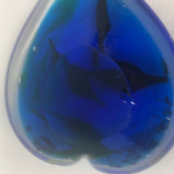 VTG Murano Glass Art, Heart Shaped Cobalt Blue Hand Blown Glass Paperweight - Picture 9 of 13